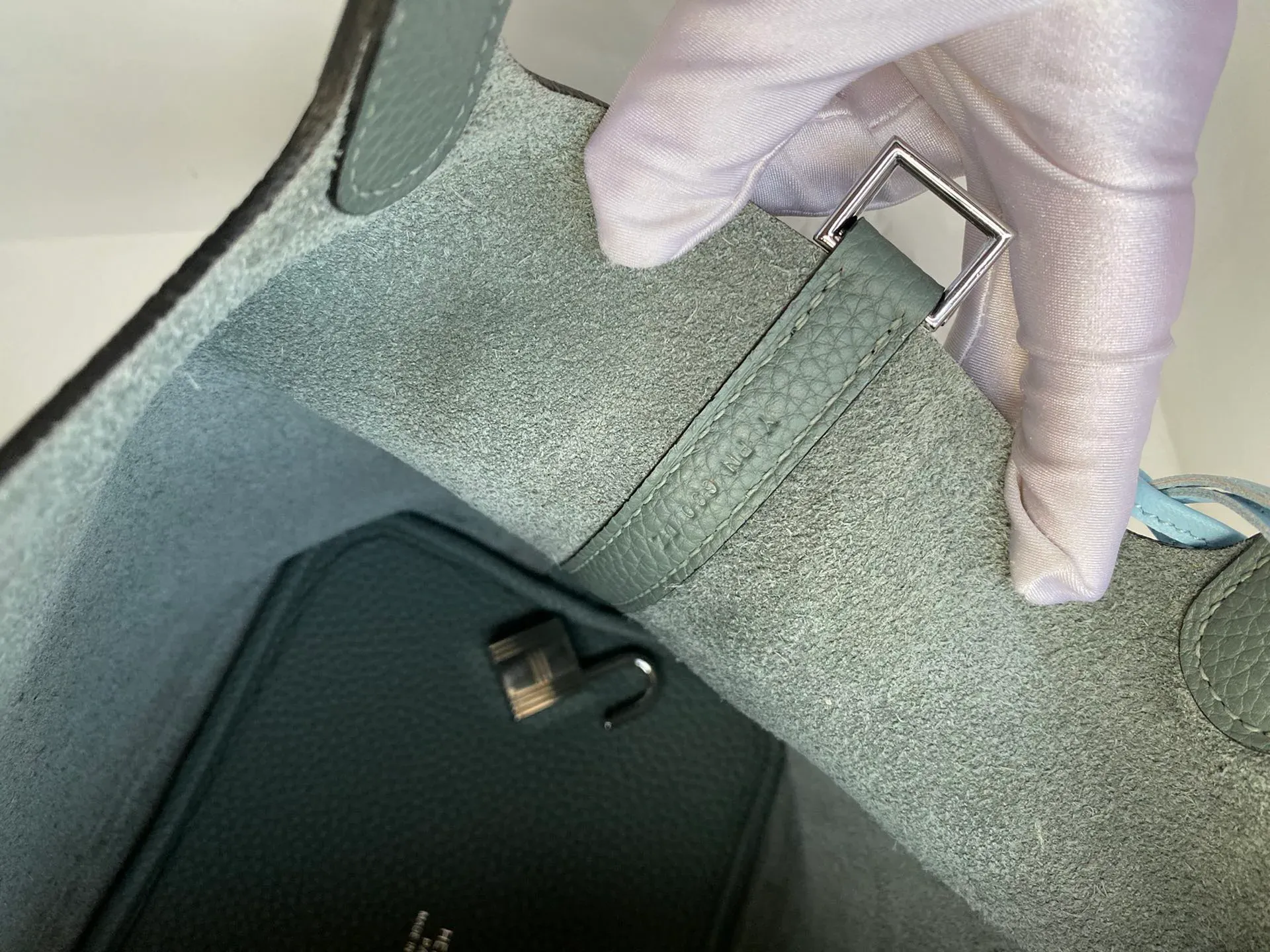 Классические Сумки Женские Louis Vuitton 99147