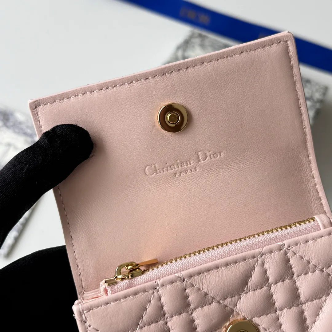 Клатчи Женские Christian Dior 18993520