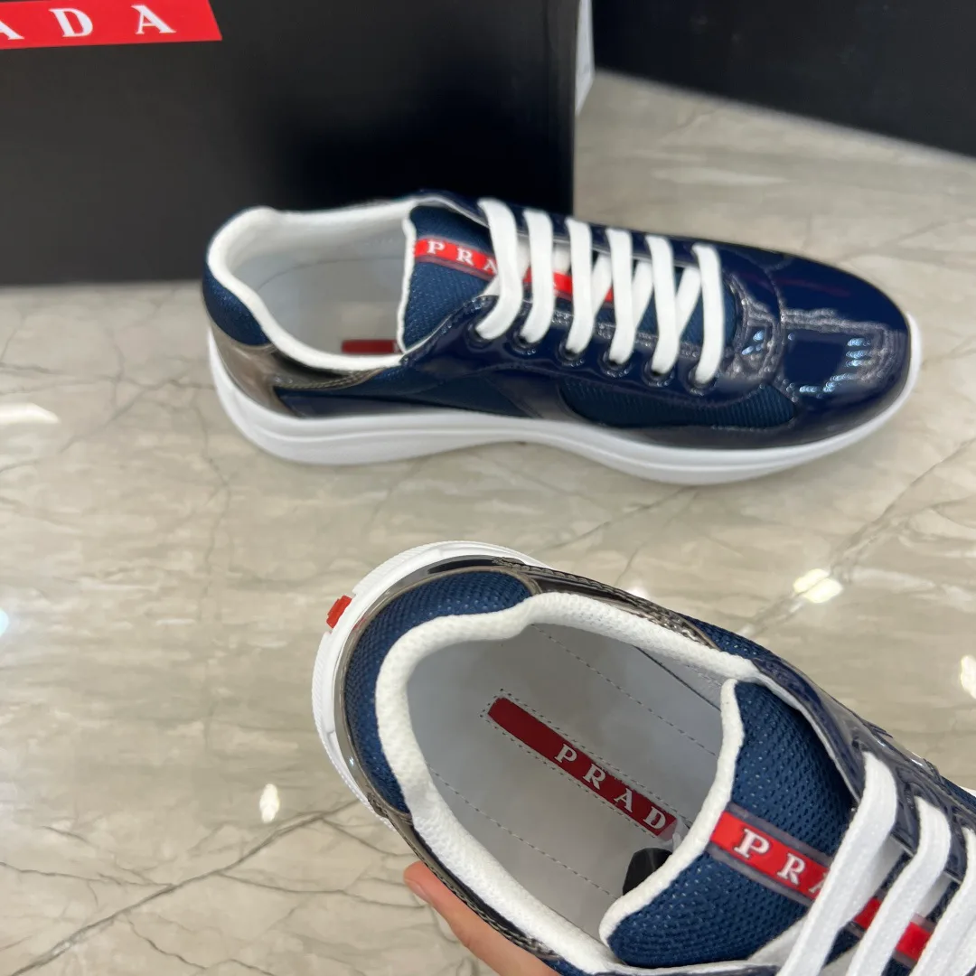 Кроссовки Женские Prada 18430433