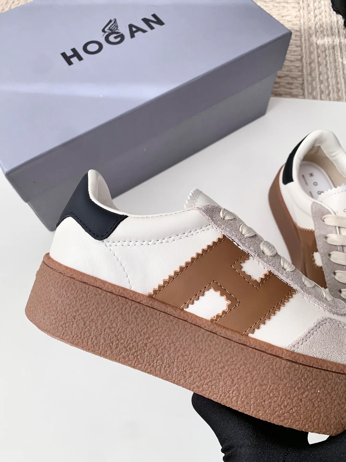 Кроссовки Женские Hogan 1272630