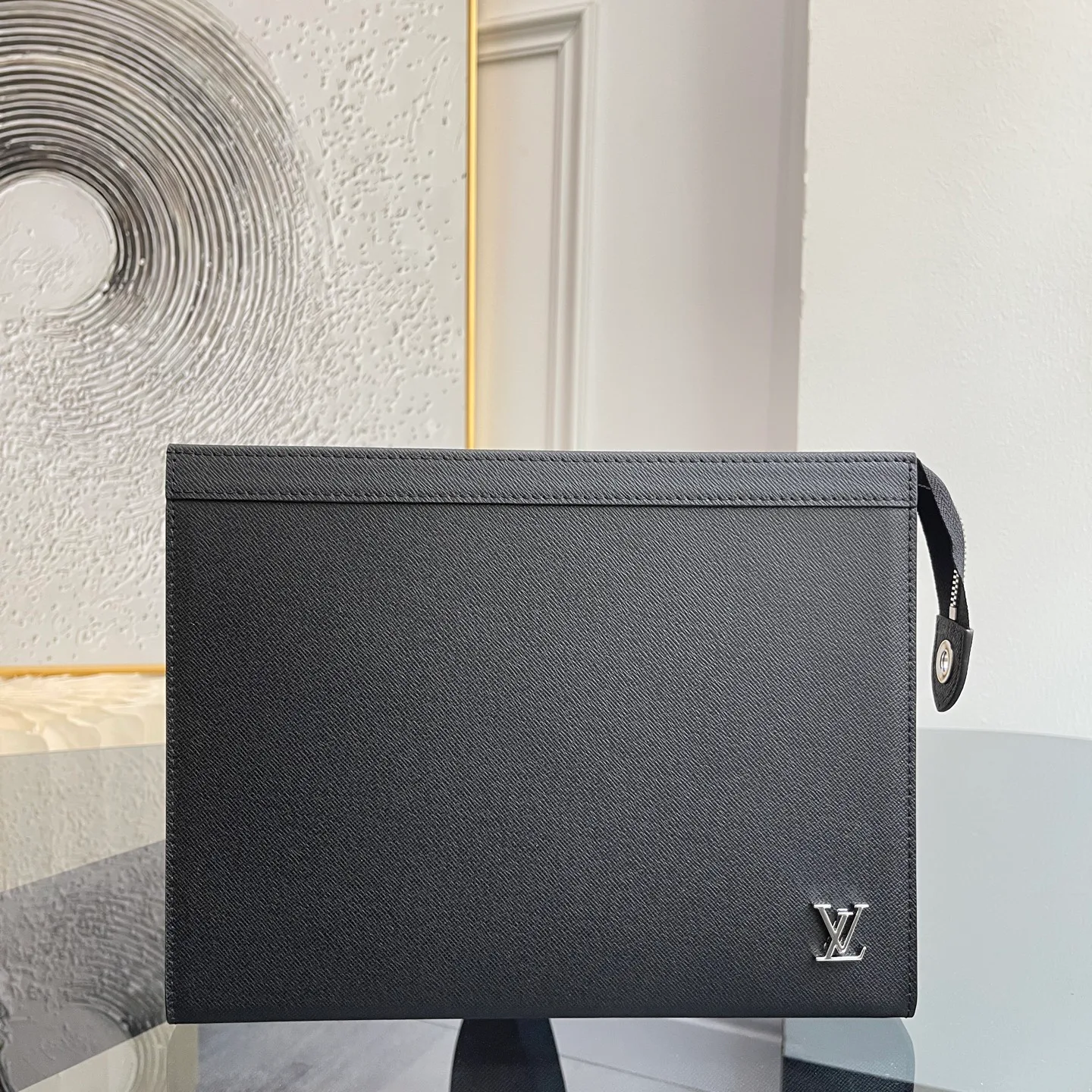 Клатчи Женские Louis Vuitton 11668941