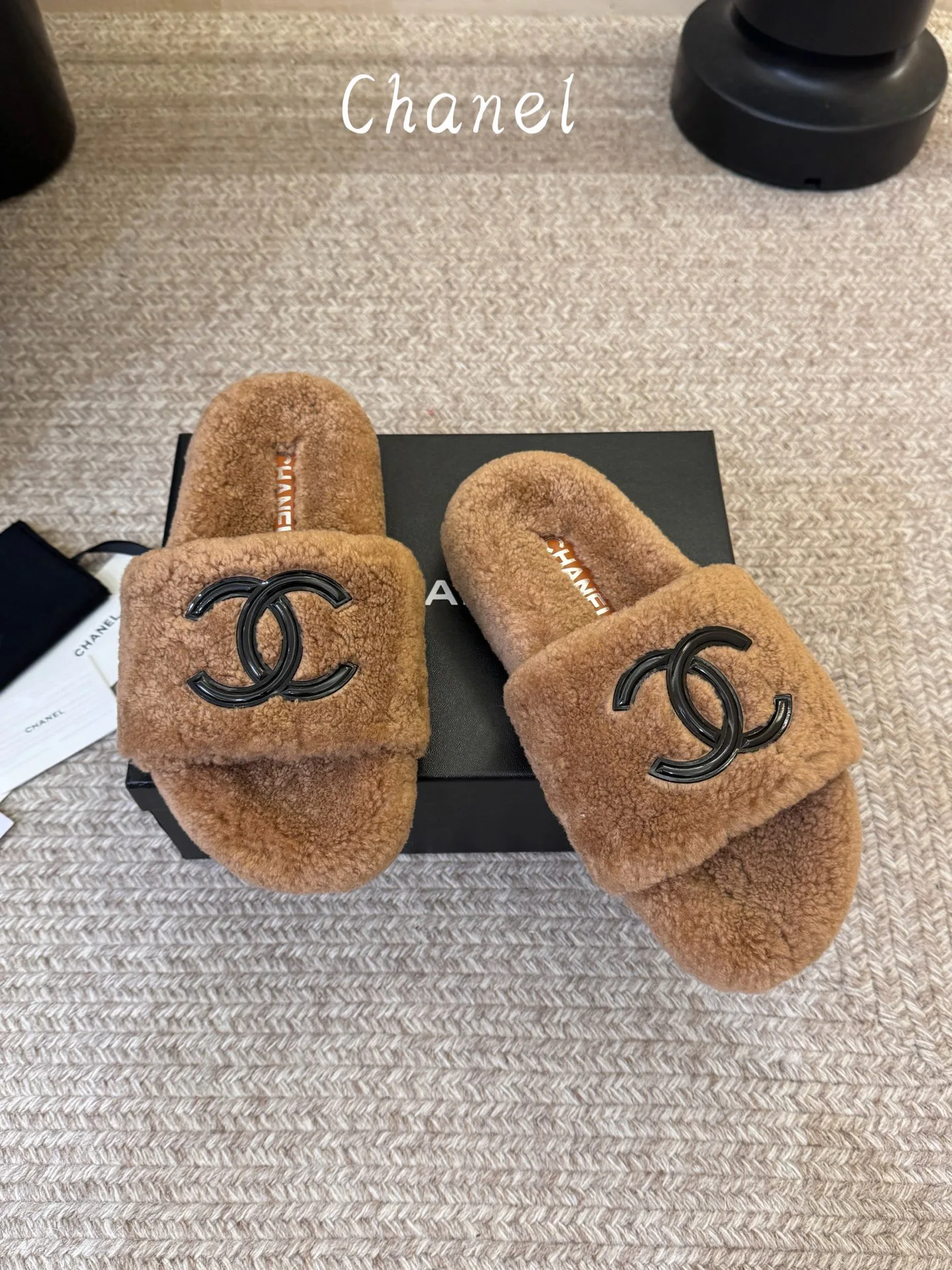 Тапочки Женские Chanel 17935001