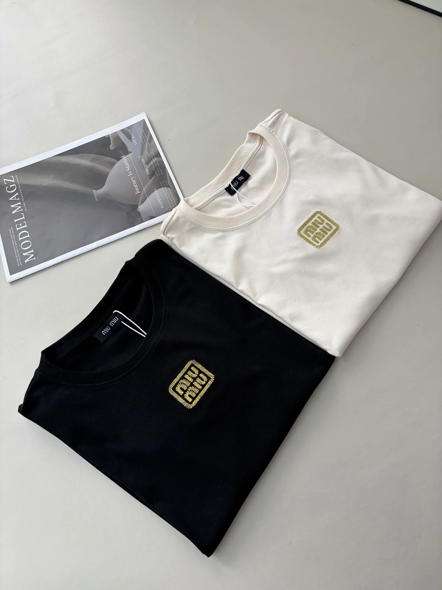 Футболки Женские Miu Miu 12646170