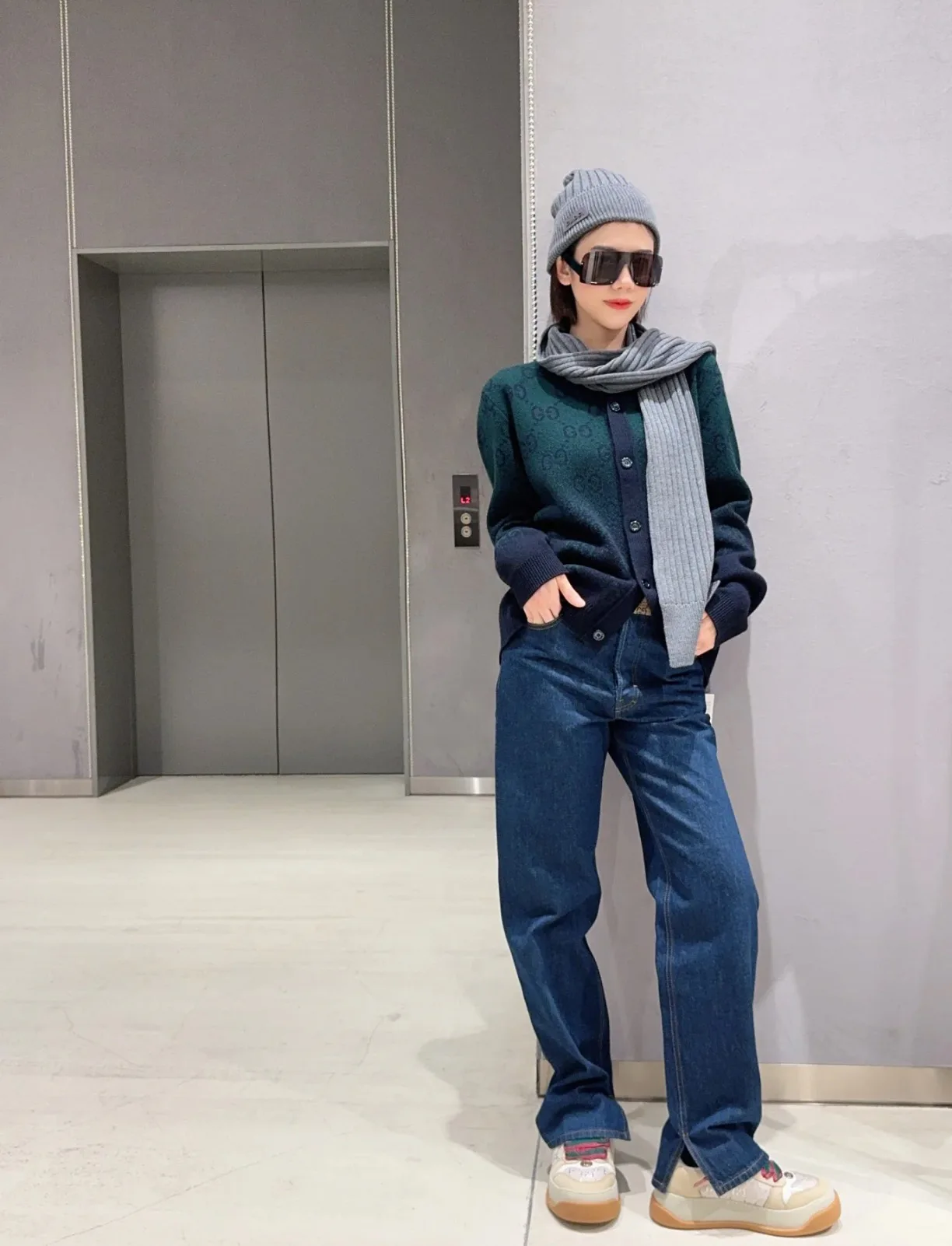 Джинсы Женские Gucci 23933