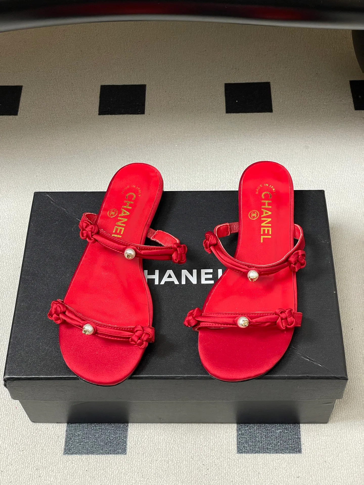 Босоножки Женские Chanel 11684384