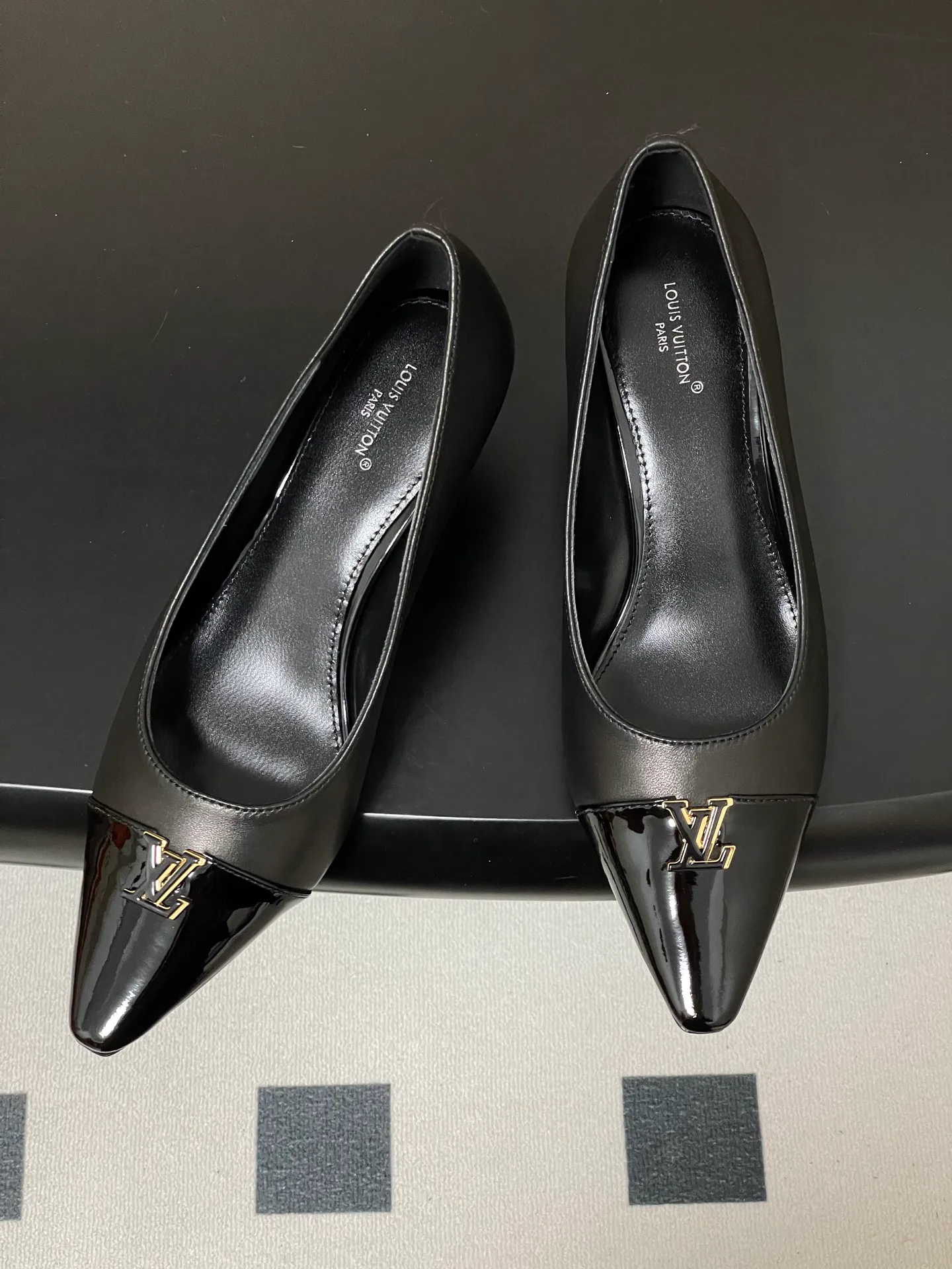 Туфли Женские Louis Vuitton 12755662