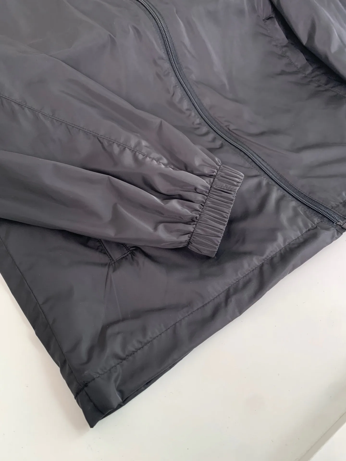 Куртки И Пуховики Мужские Prada 11584609
