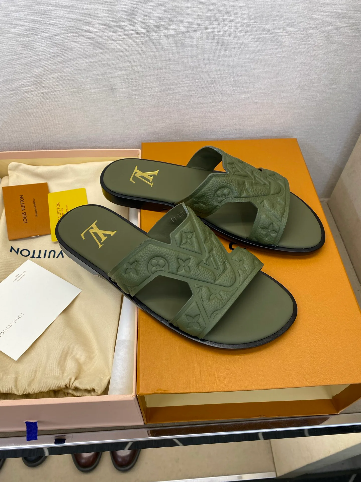 Сандалии Мужские Louis Vuitton 11767940