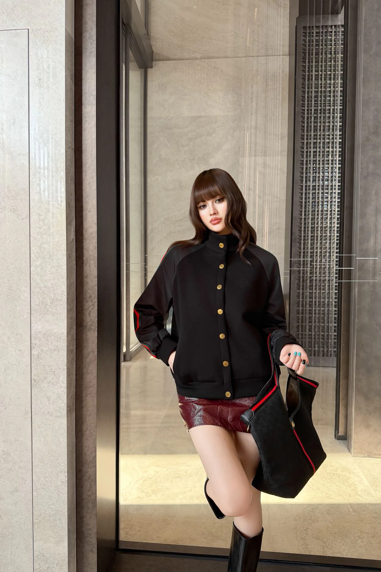 Куртки И Пуховики Женские Gucci 18962475