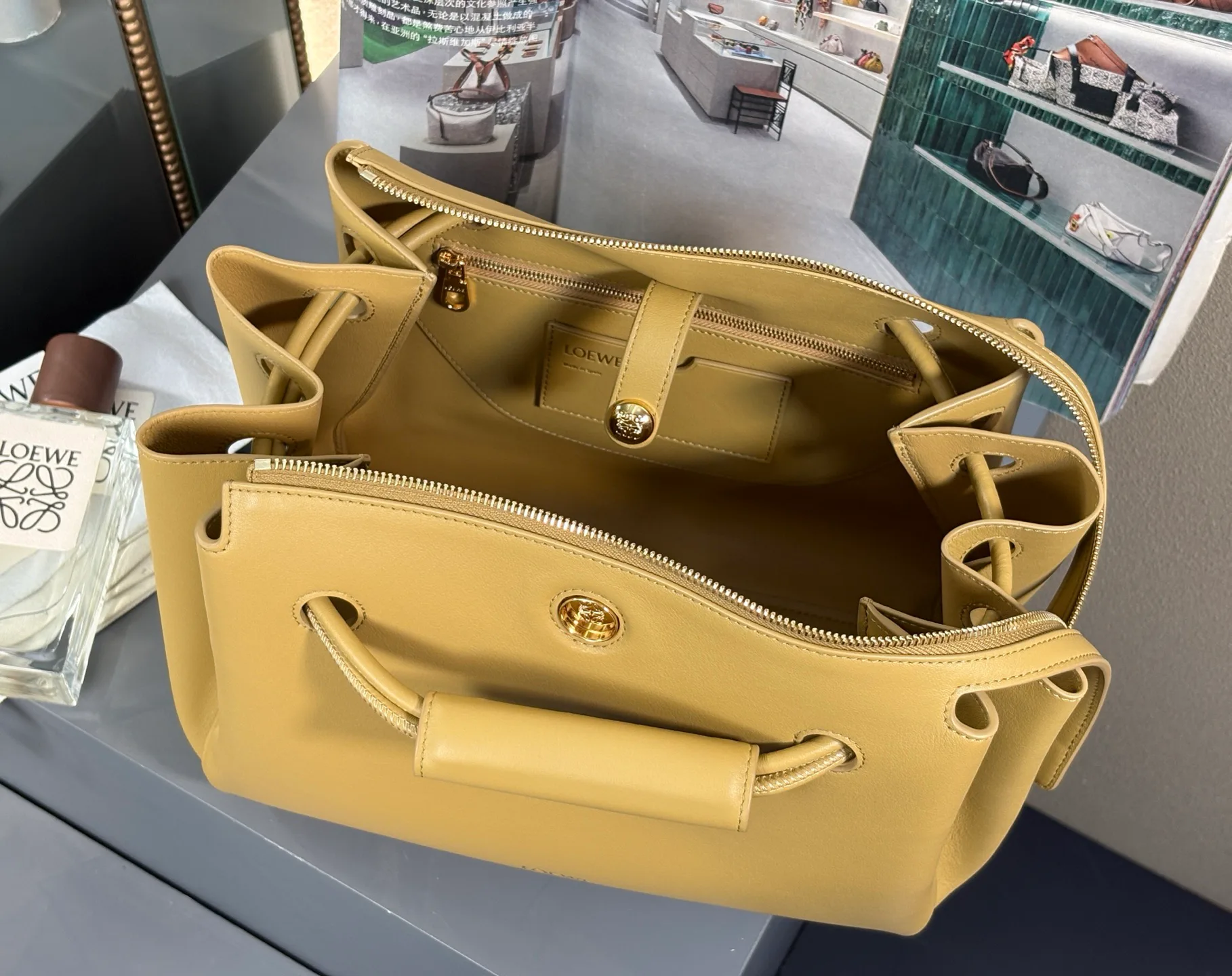 Классические Сумки Женские Loewe 11566853