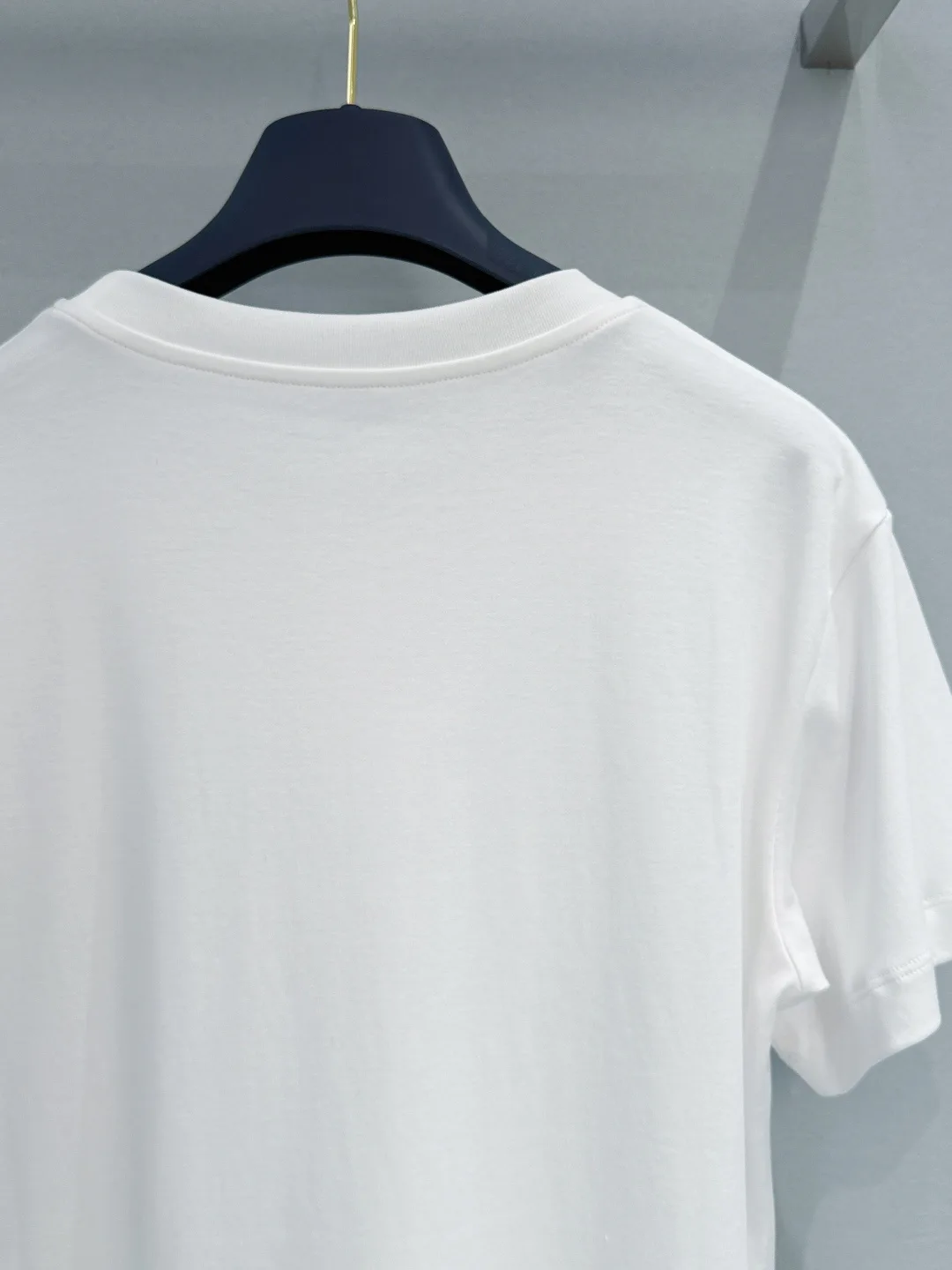 Футболки Женские Louis Vuitton 10994060