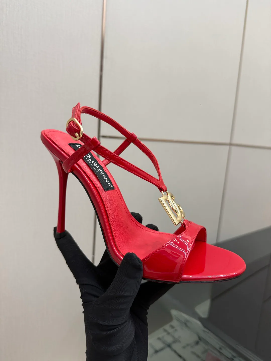 Босоножки Женские Dolce & Gabbana 18335955