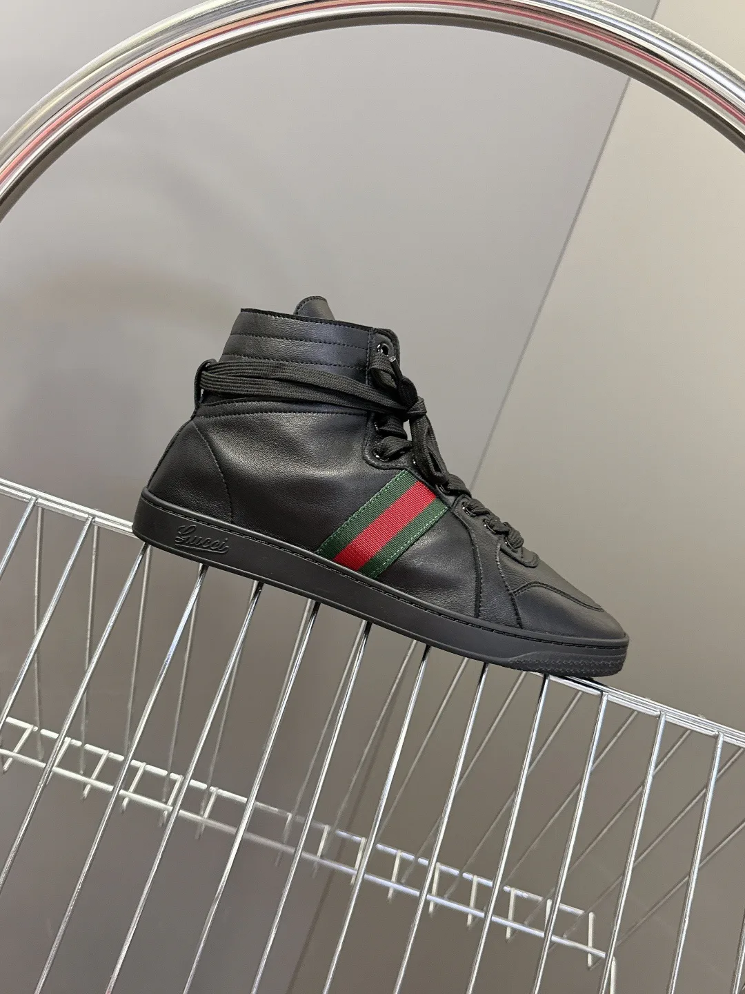 Кроссовки Женские Gucci 13095031