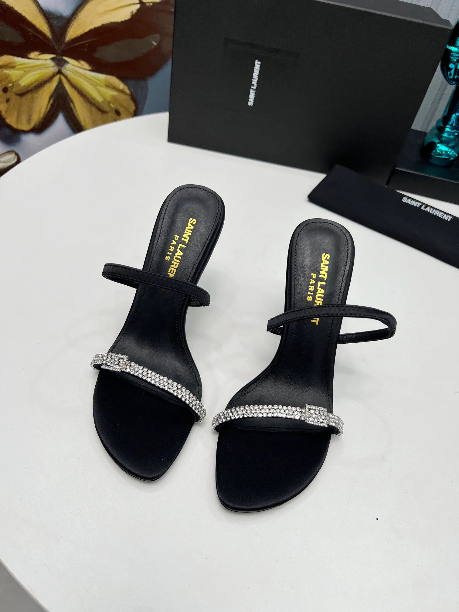 Босоножки Женские Saint Laurent 7184889
