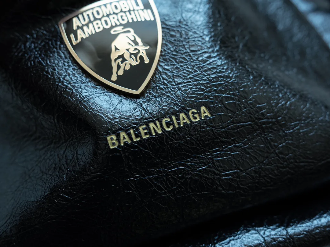 Рюкзаки Женские Balenciaga 18136521