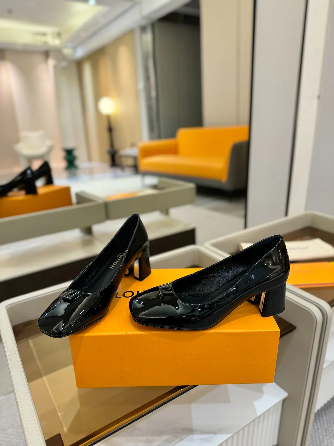 Туфли Женские Louis Vuitton 35870