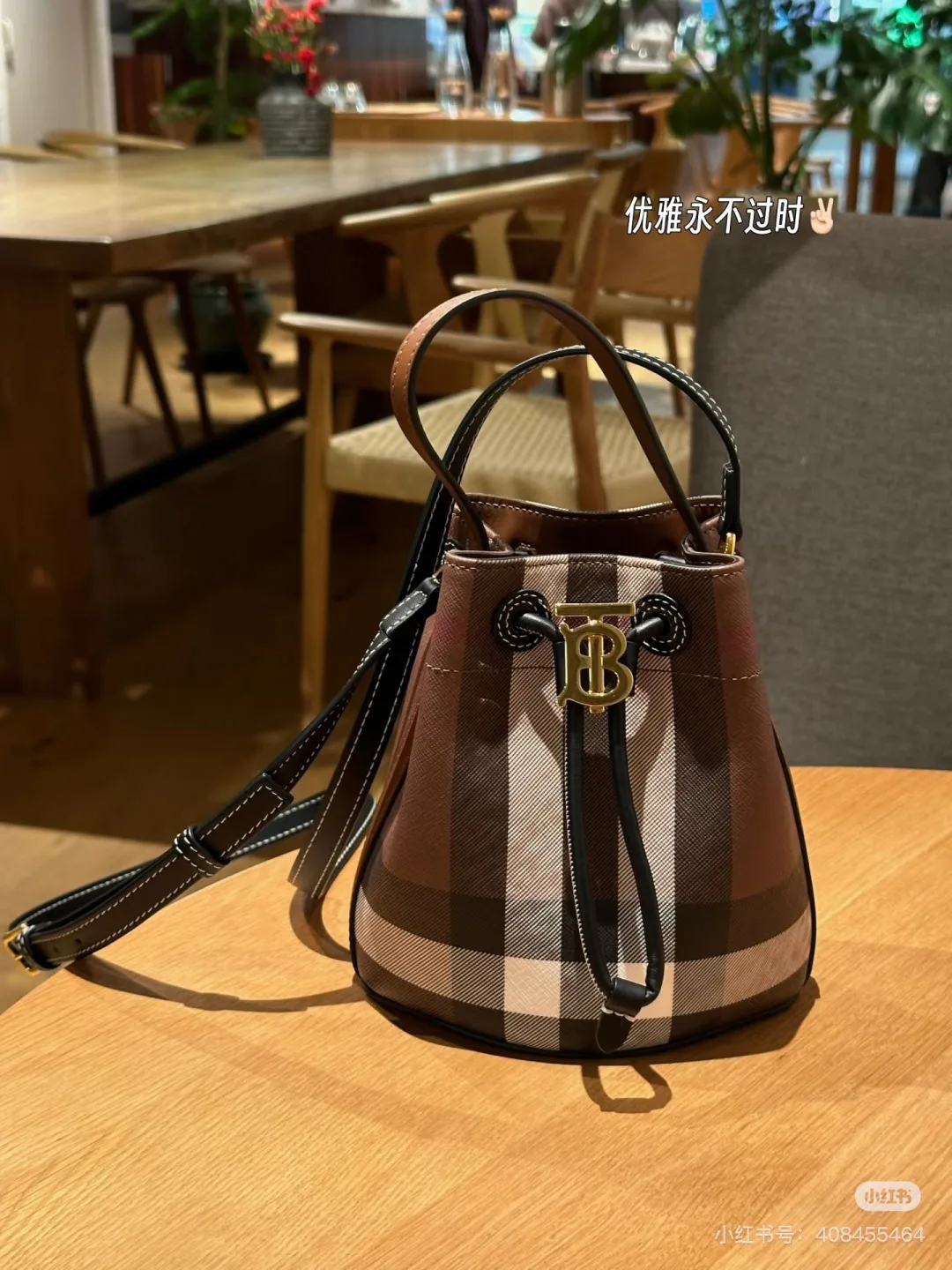 Сумки На Ремне Женские Burberry 11013021