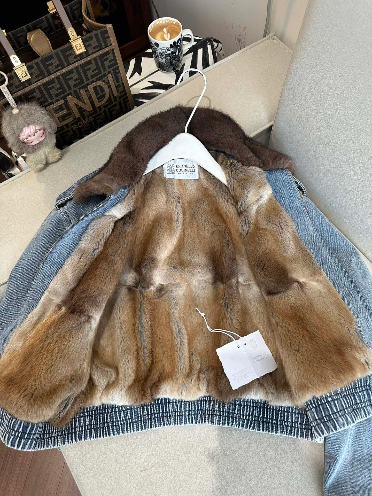 Куртки Женские Brunello Cucinelli 384584