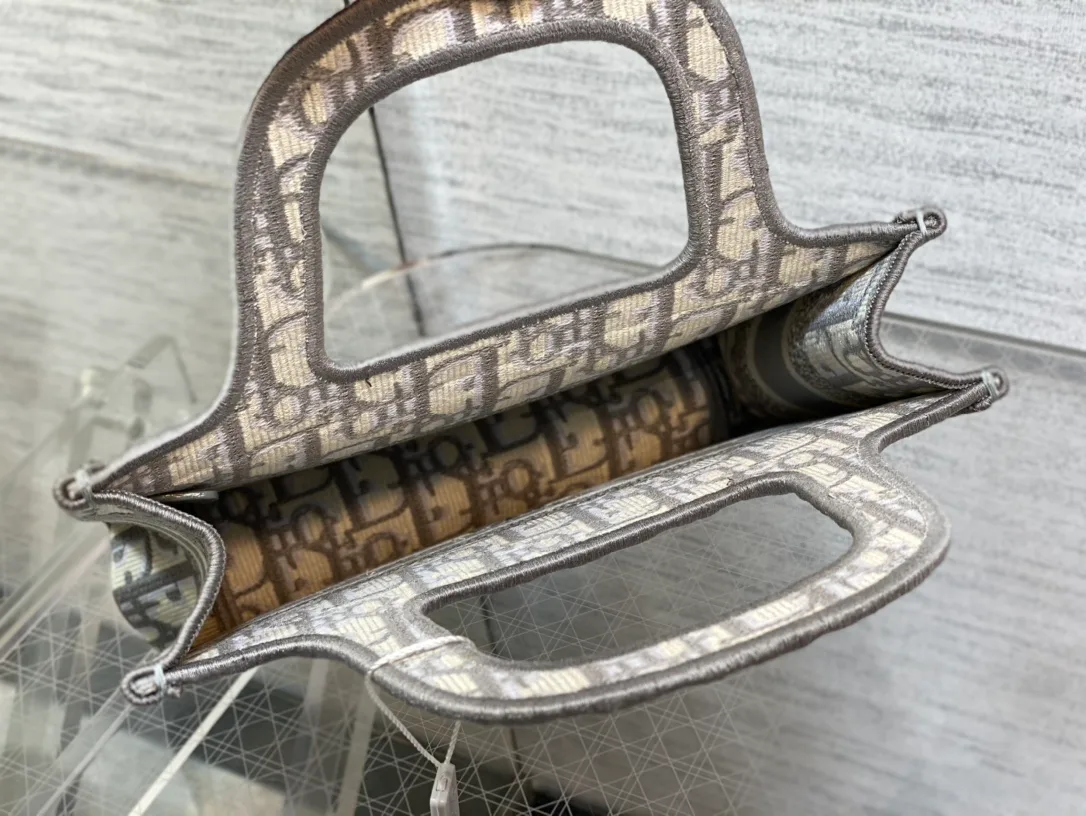 Классические Сумки Женские Christian Dior 82435