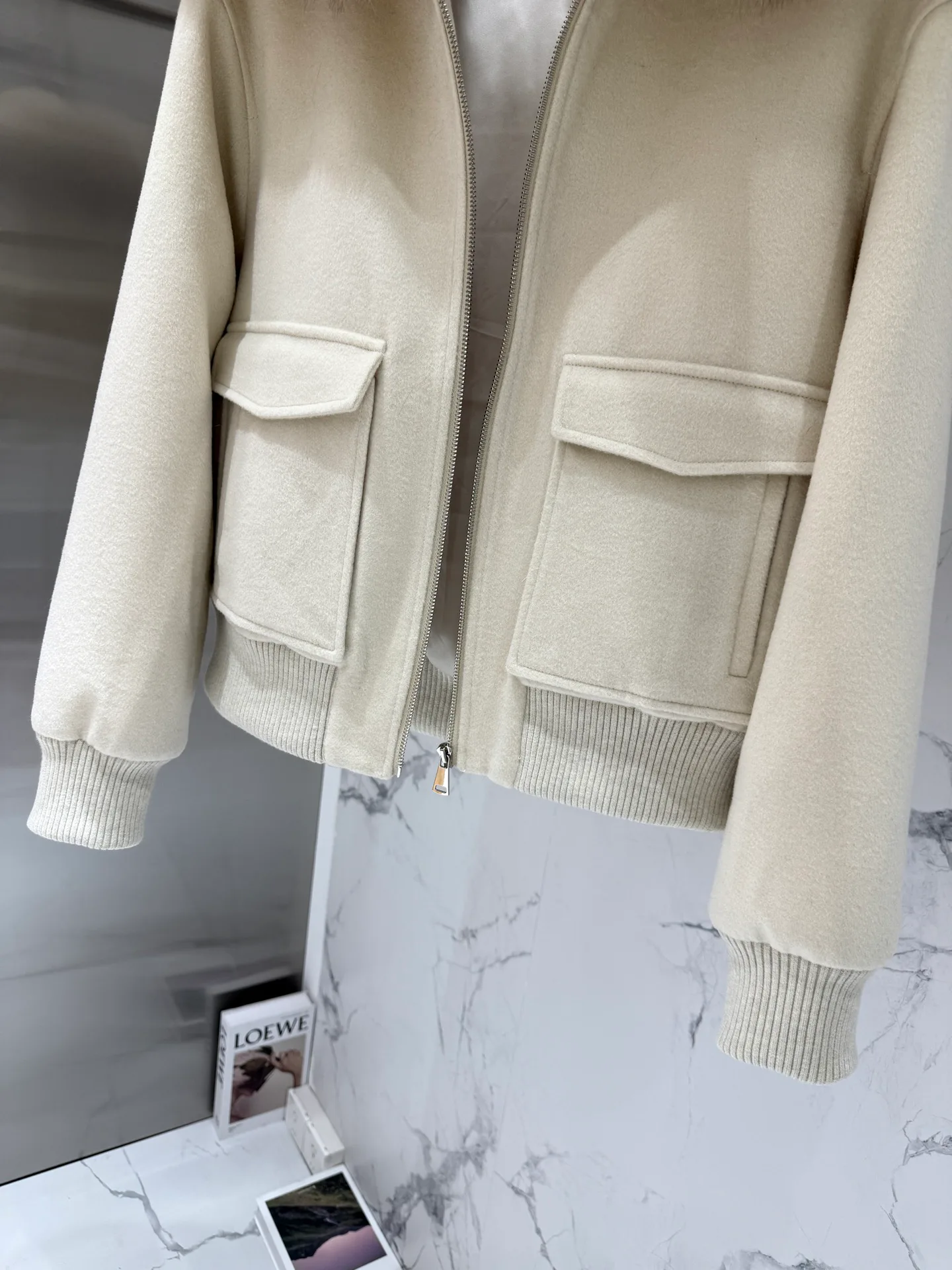 Куртки И Пуховики Женские Loro Piana 18699804