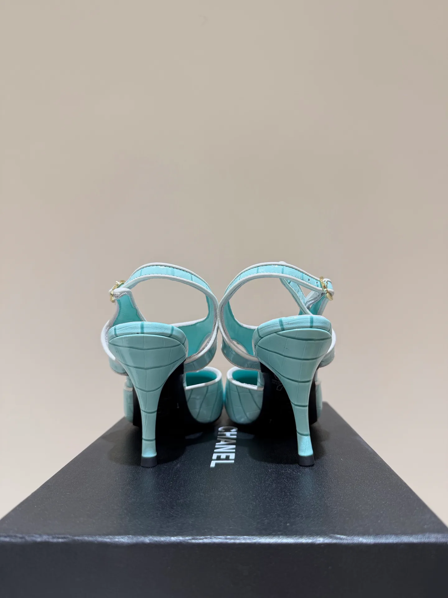 Туфли Женские Chanel 11630916