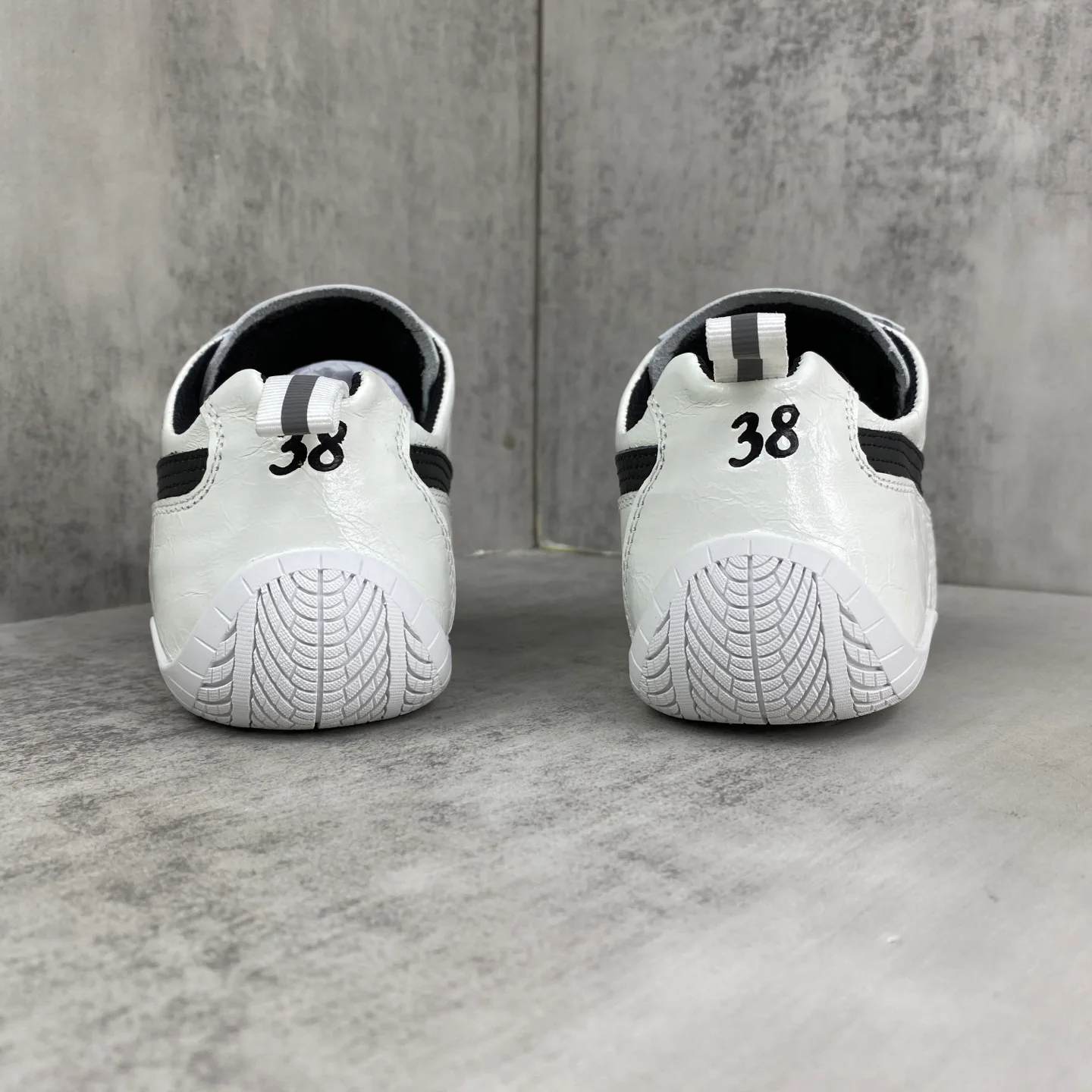 Кроссовки Женские Balenciaga 11406465