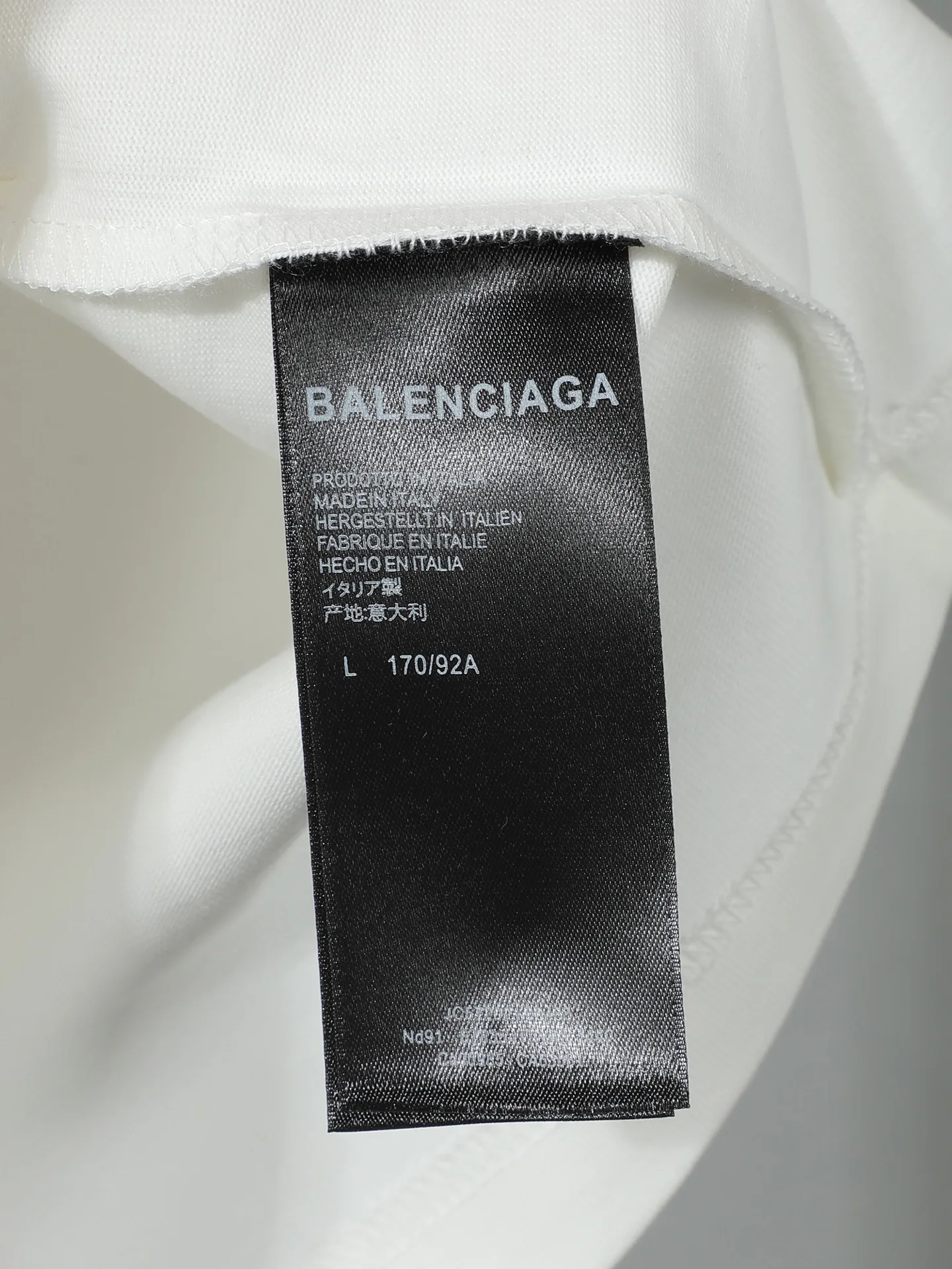 Футболки Женские Balenciaga 13788597