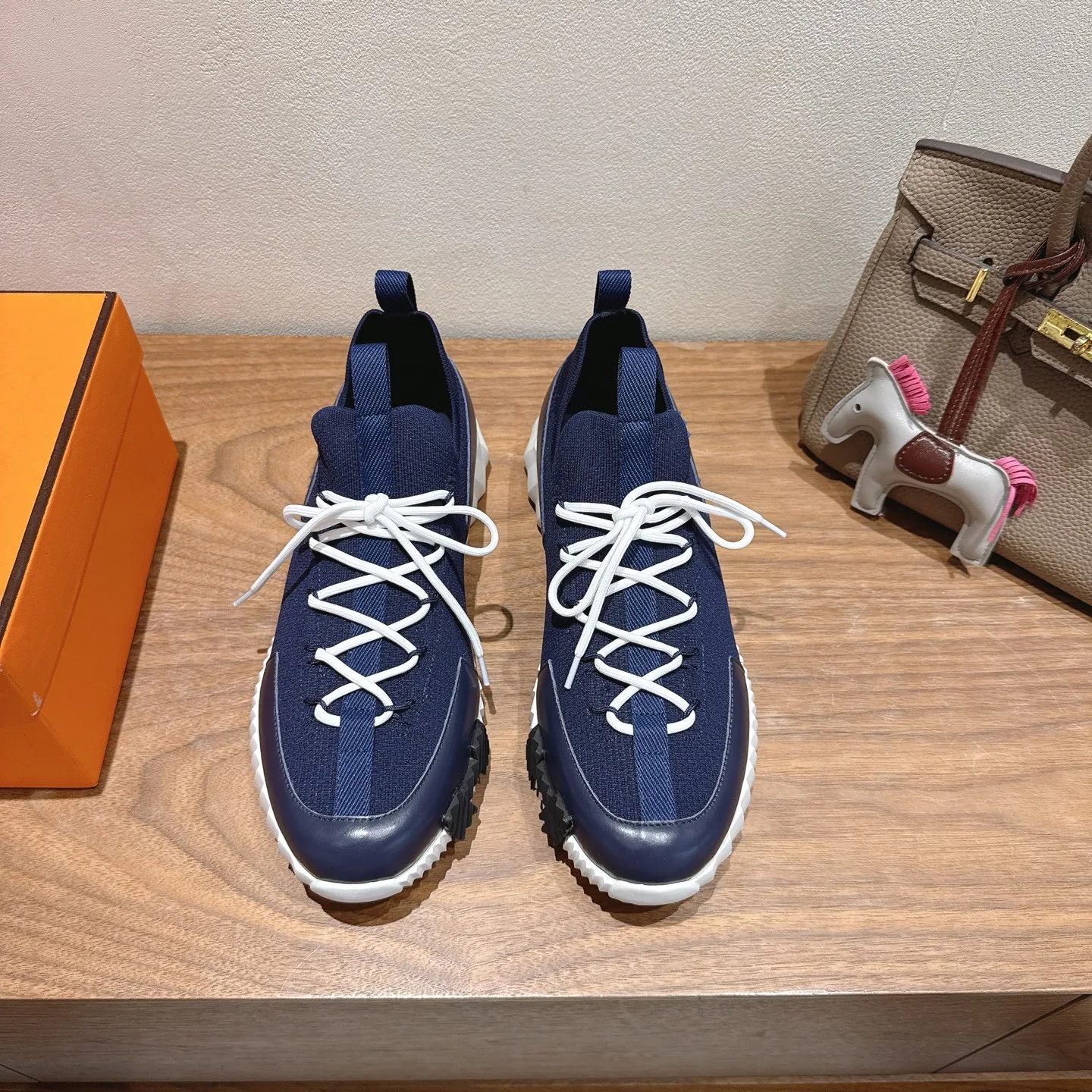 Кроссовки Женские Hermes 4852677