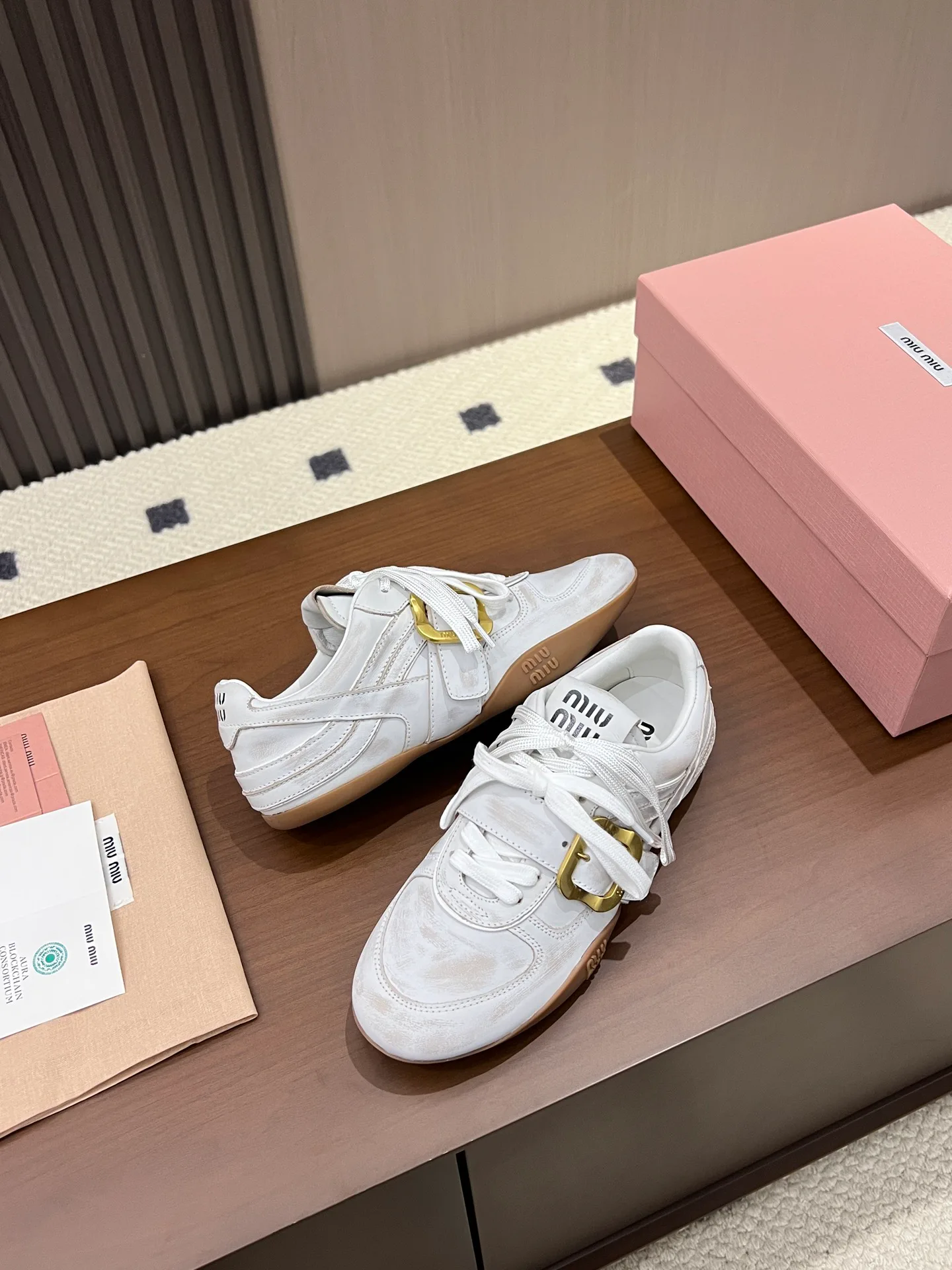 Кроссовки Женские Miu Miu 17968593