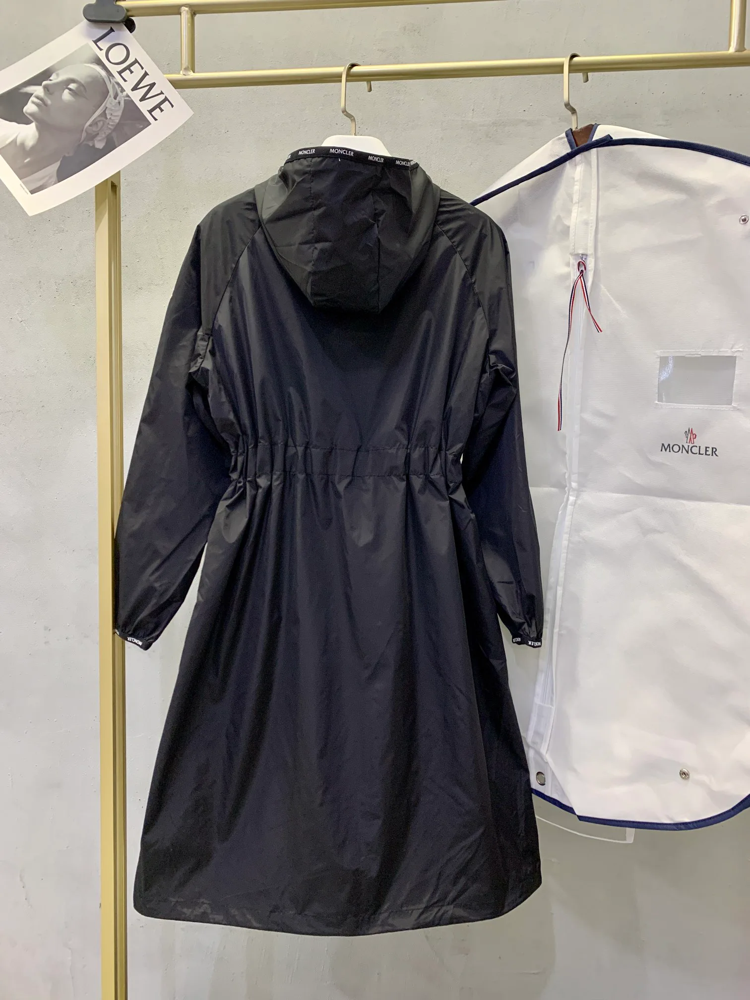 Пальто Женские Moncler 11405367