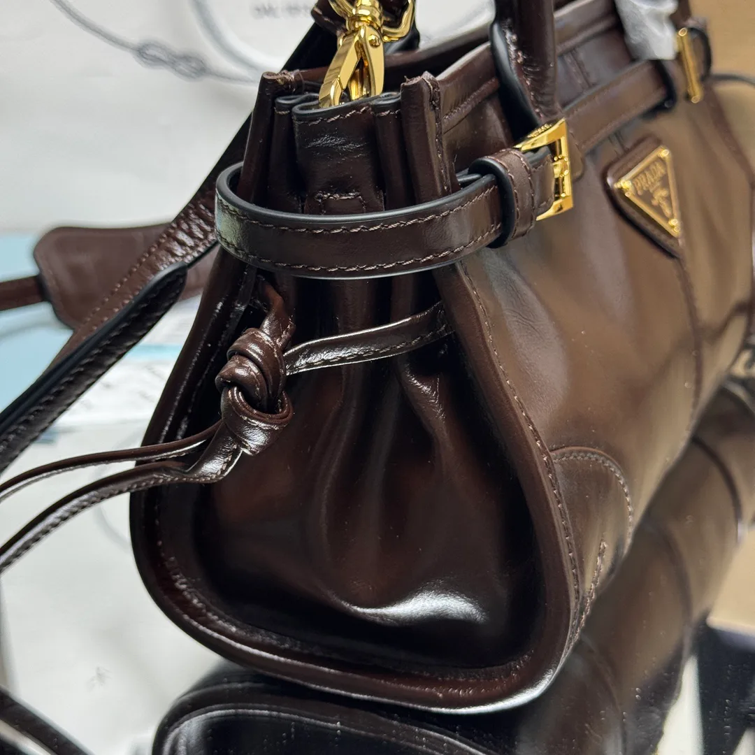 Классические Сумки Женские Prada 10446848