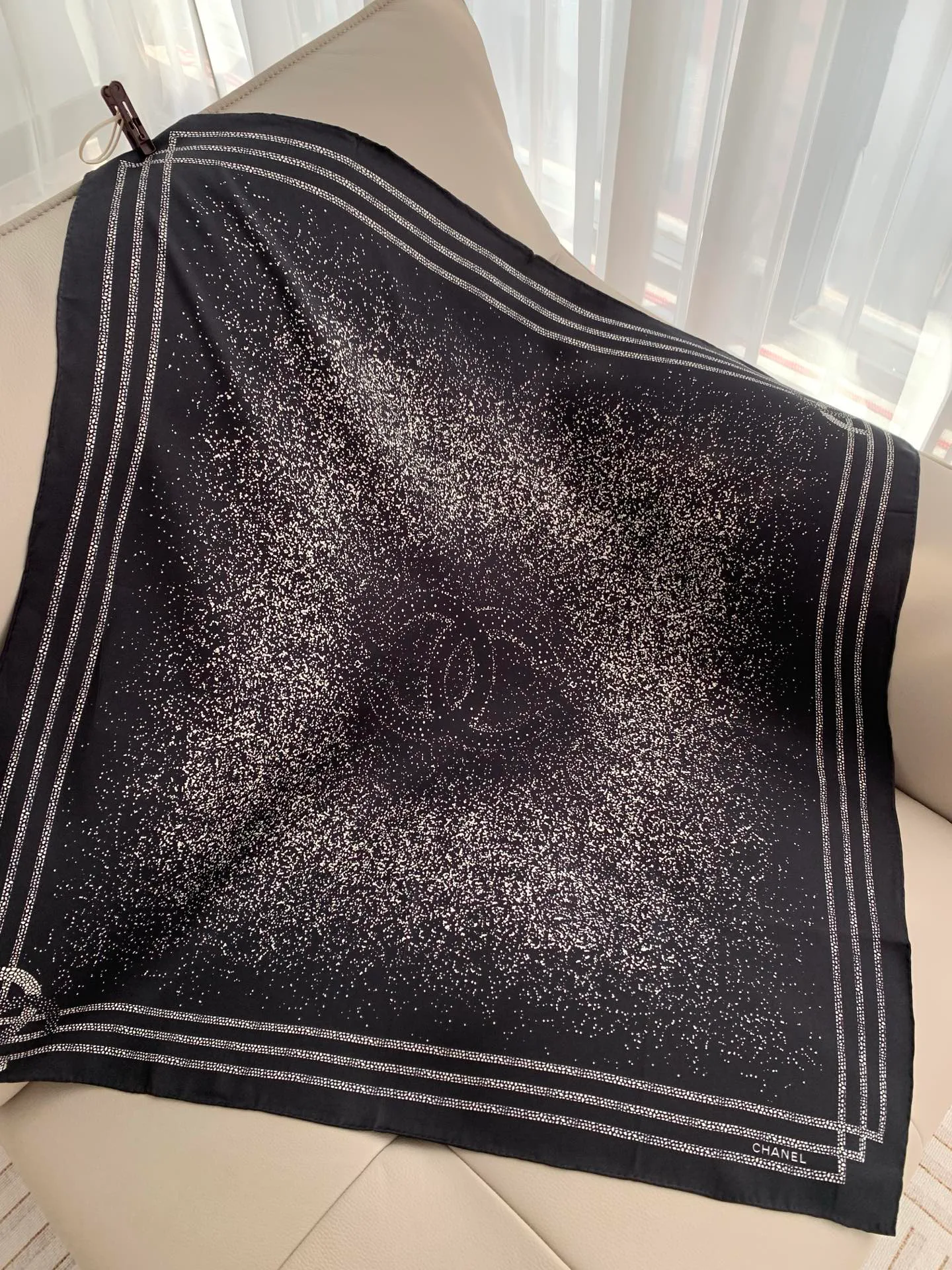 Платки Chanel 18476602
