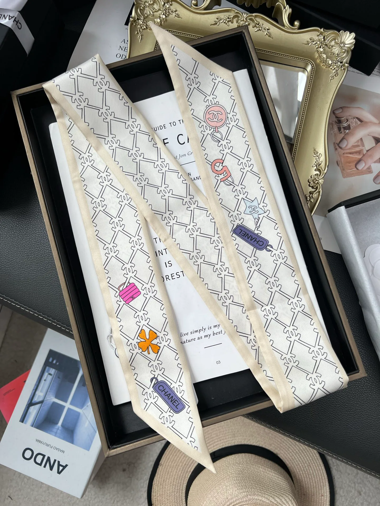 Платки Chanel 18675549