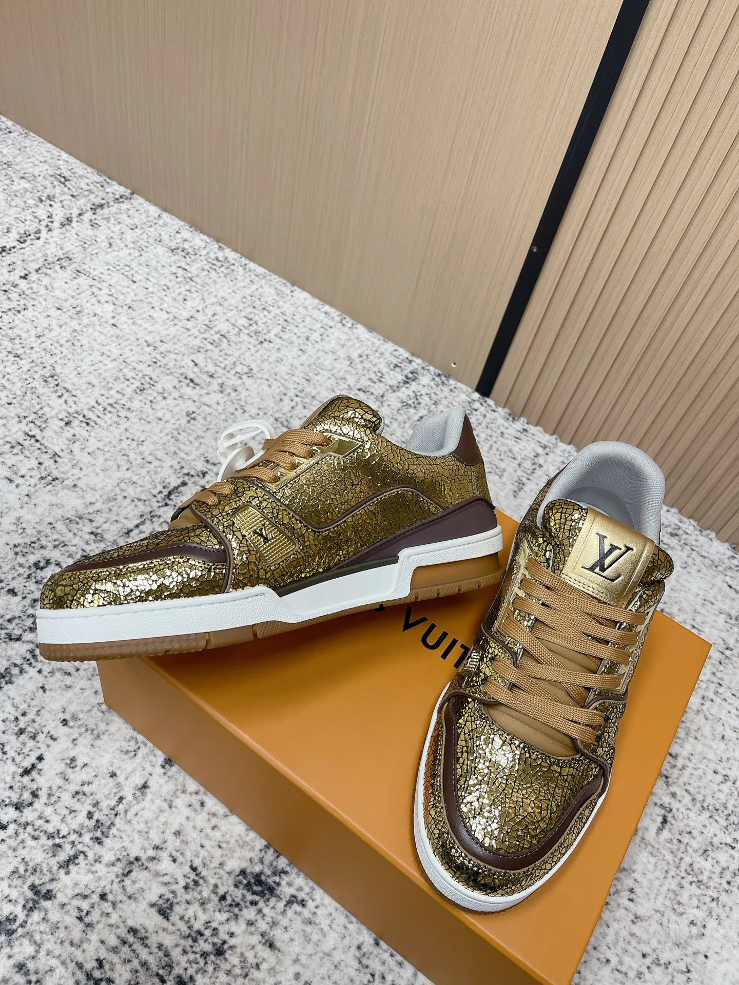 Кроссовки Женские Louis Vuitton 997535