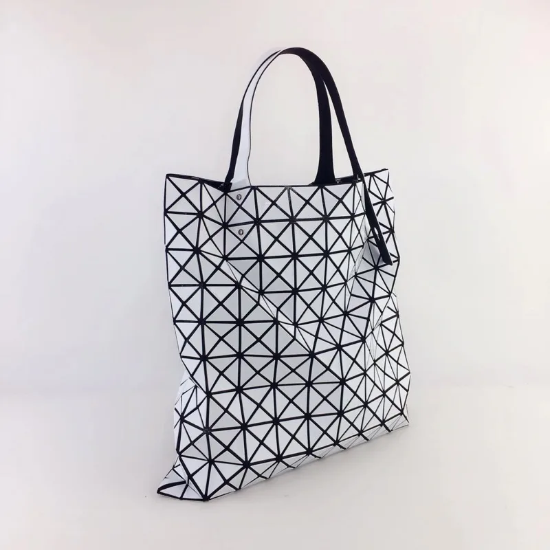 Классические Сумки Женские Issey Miyake 5890385