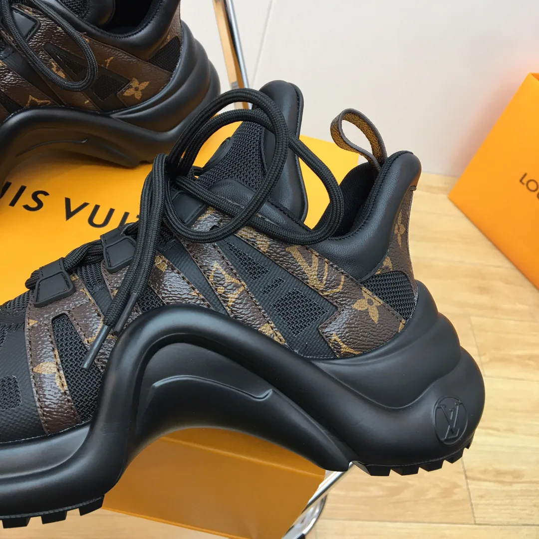 Кроссовки Женские Louis Vuitton 3289