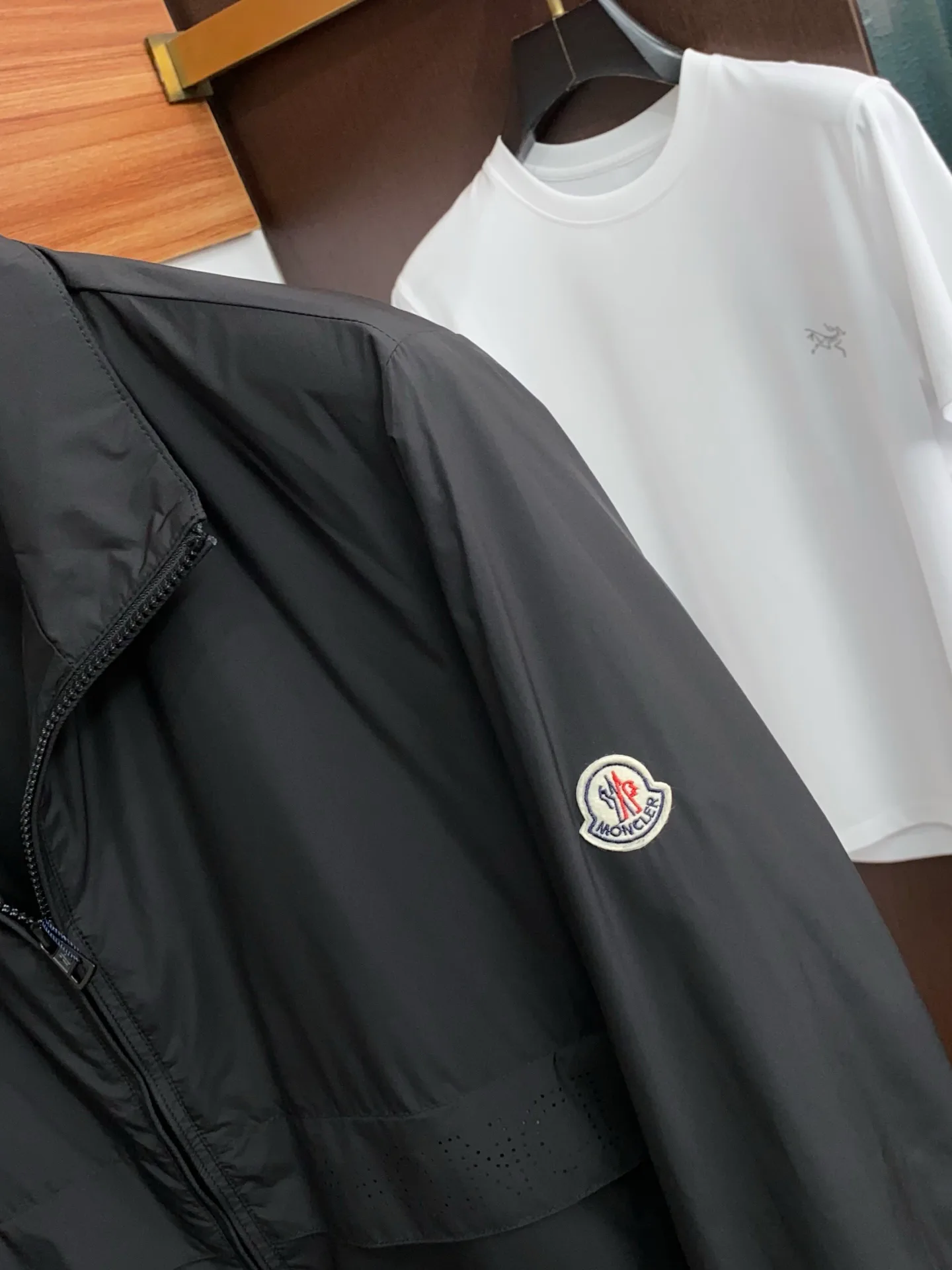 Куртки И Пуховики Мужские Moncler 11790541
