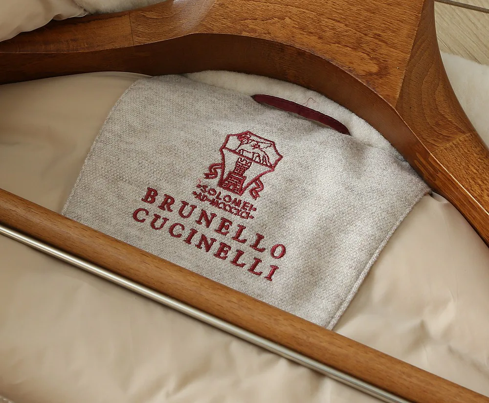 Куртки И Пуховики Женские Brunello Cucinelli 18310837