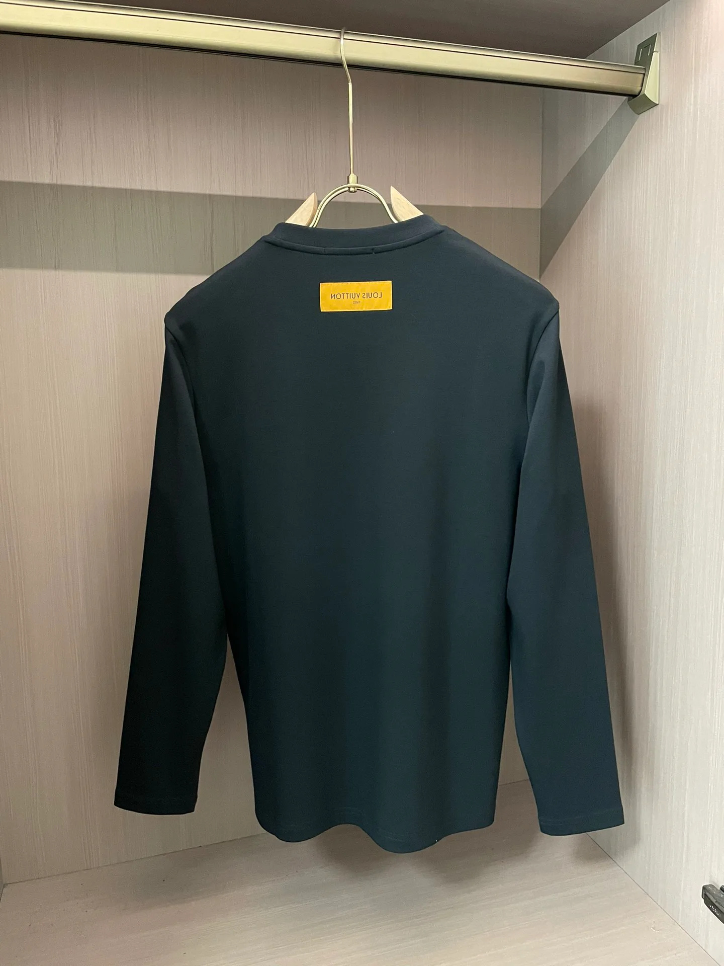 Лонгсливы Мужские Louis Vuitton 560368