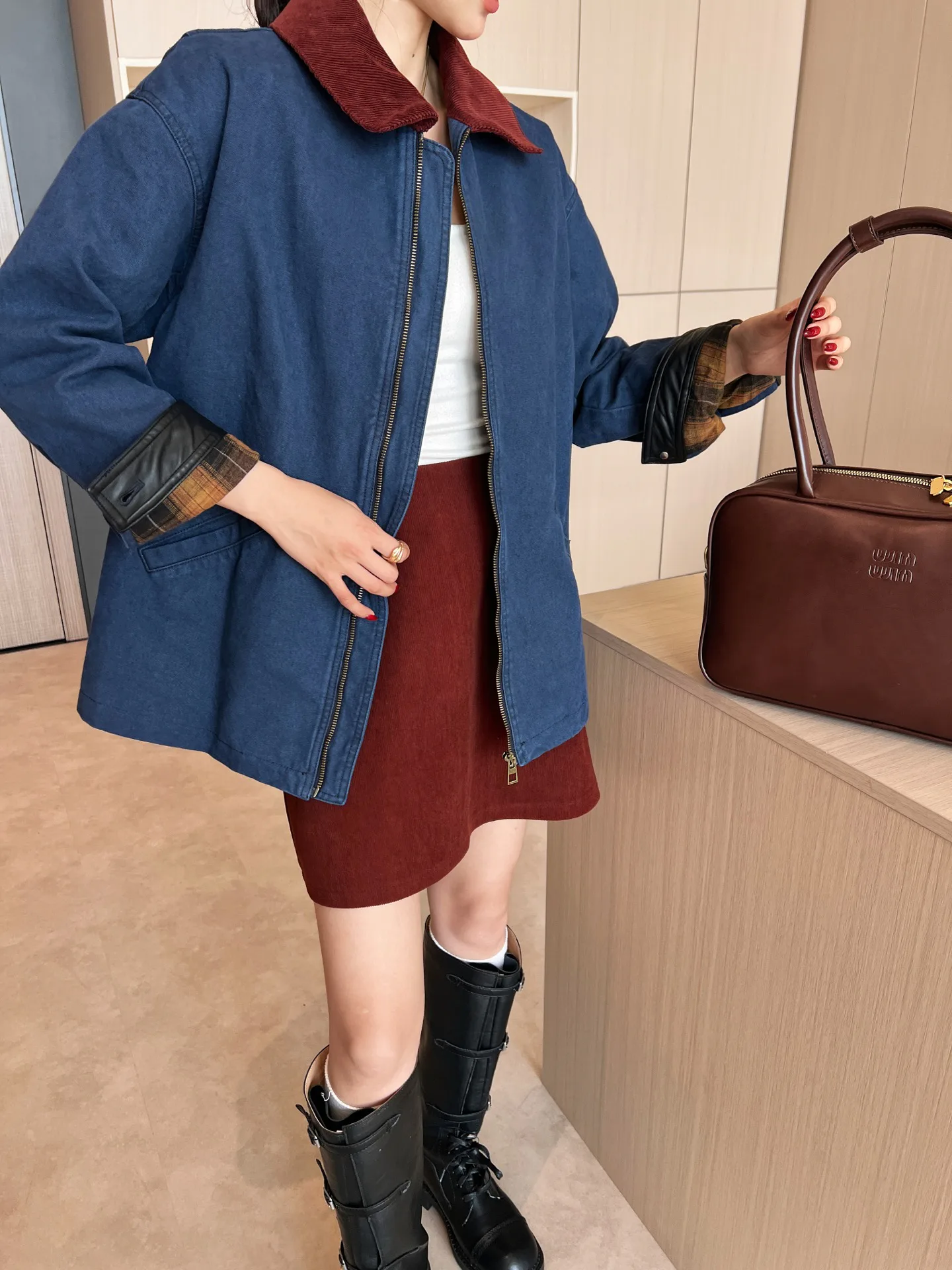 Куртки Женские Loewe