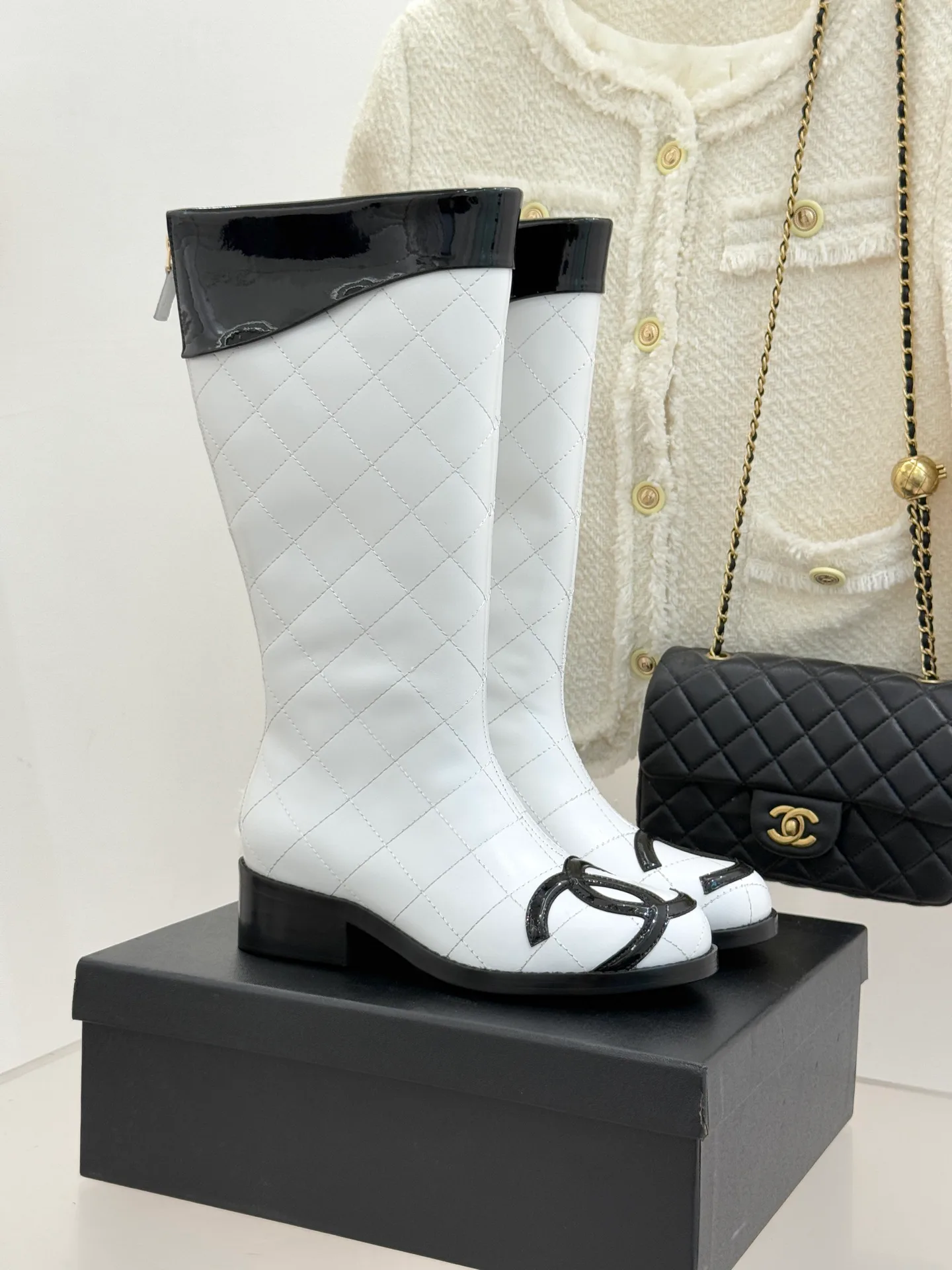 Сапоги Женские Chanel 18154363
