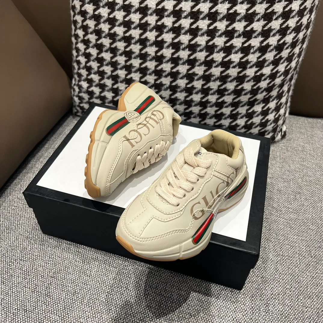 Кроссовки Женские Gucci 18075509
