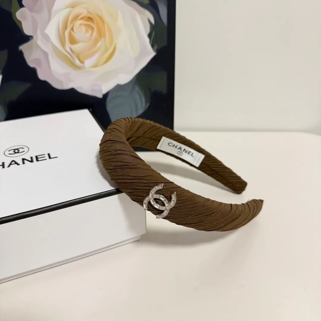 Головные Уборы Chanel 11469183