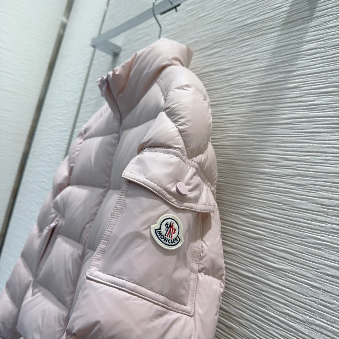 Куртки И Пуховики Женские Moncler 19284191