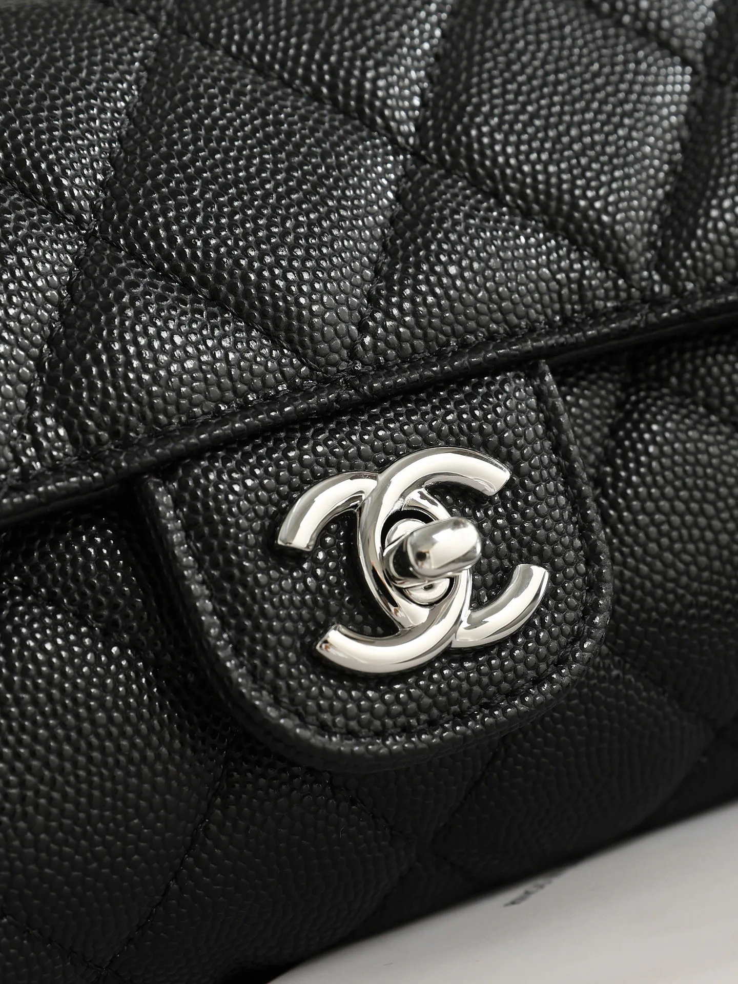 Классические Сумки Женские Chanel 18000337