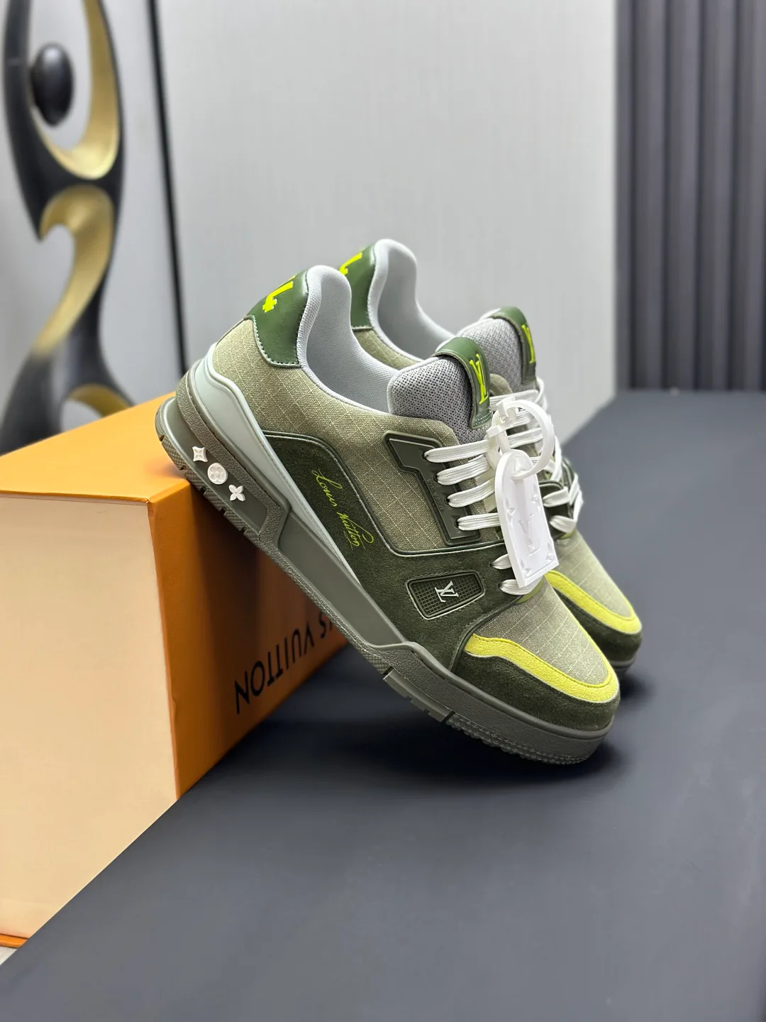 Кроссовки Женские Louis Vuitton 153034