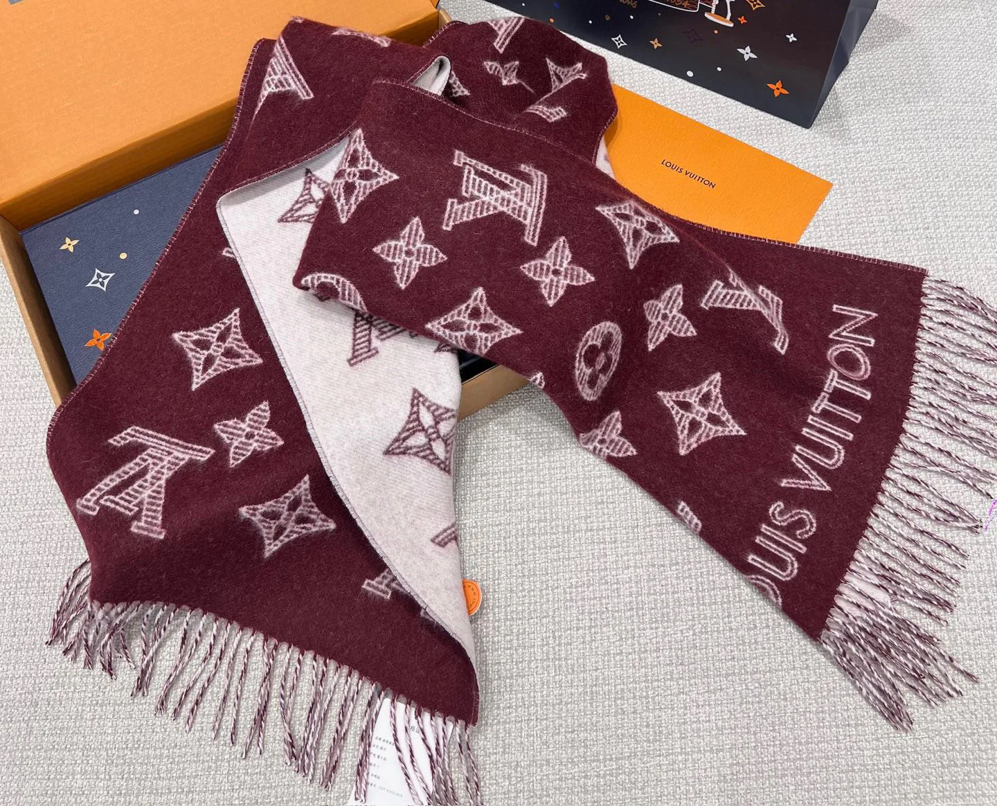 Шарфы Louis Vuitton 1255795