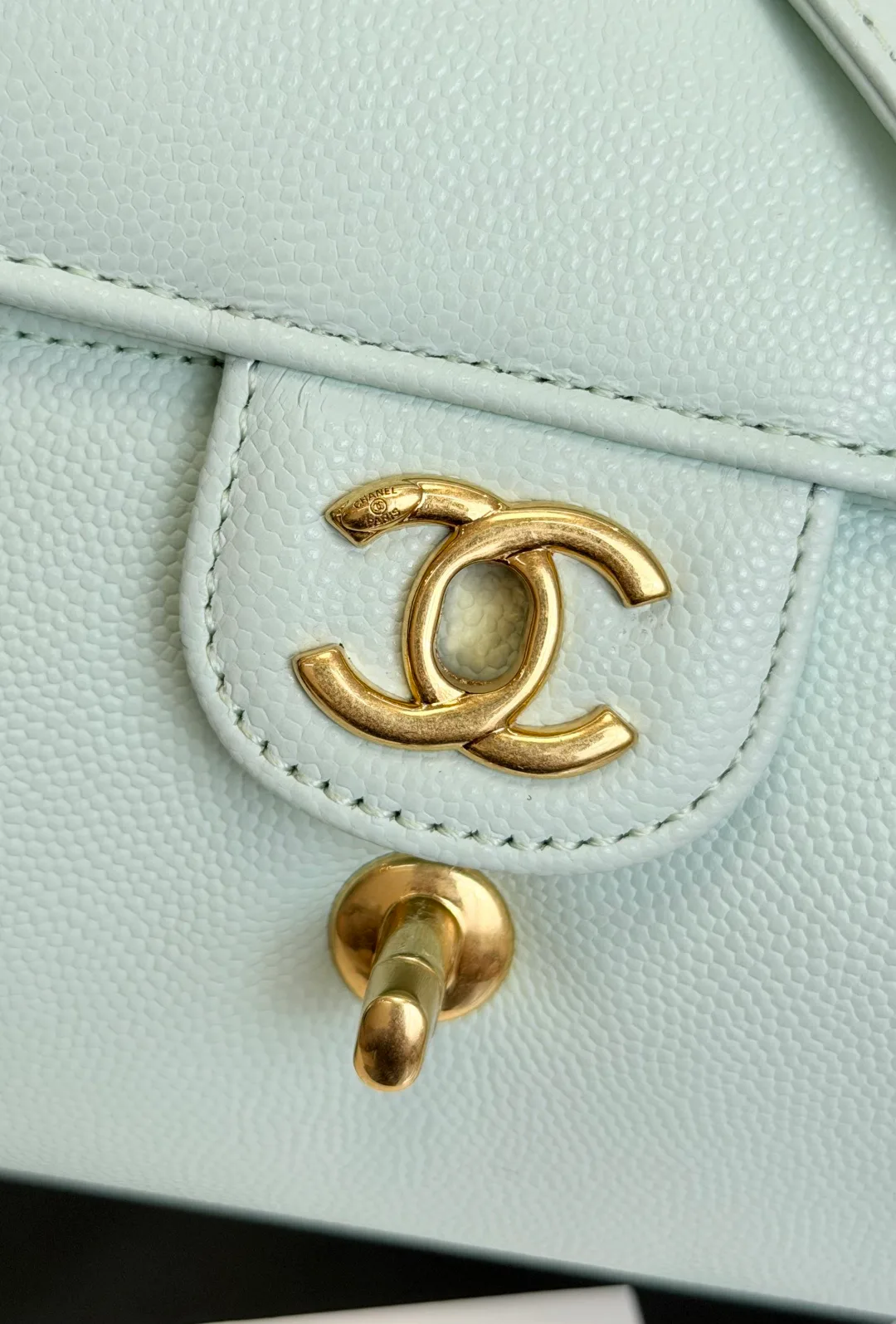Классические Сумки Женские Chanel 13747909