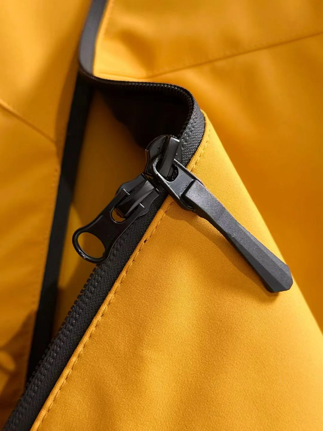 Куртки И Пуховики Женские Fendi 11054665