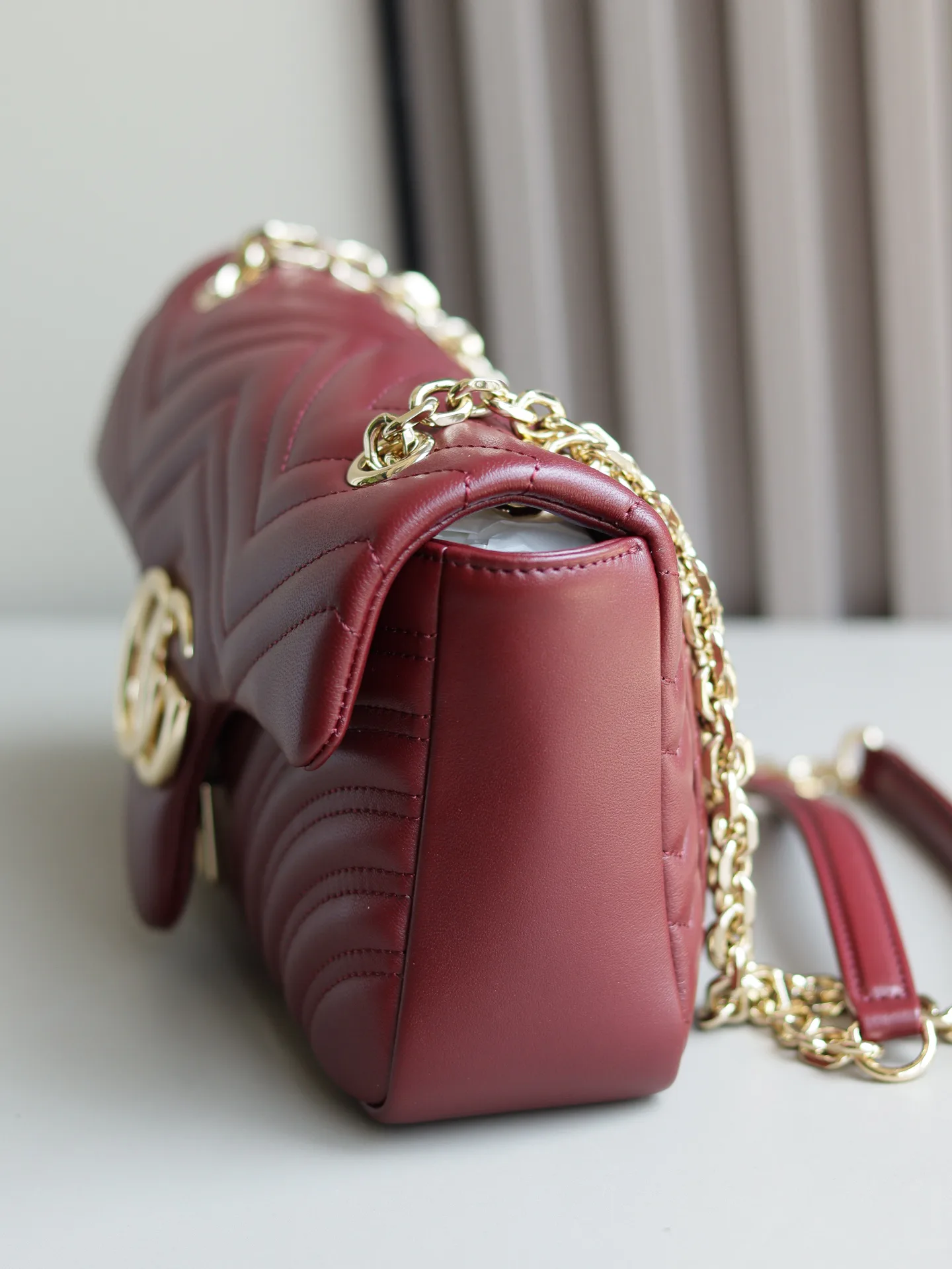 Классические Сумки Женские Gucci 12721373